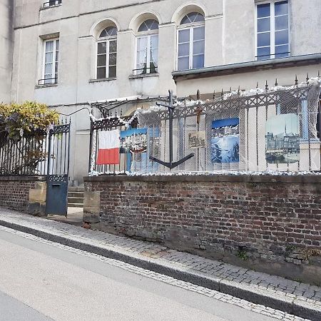 Le Rock Studio Lägenhet Honfleur Exteriör bild